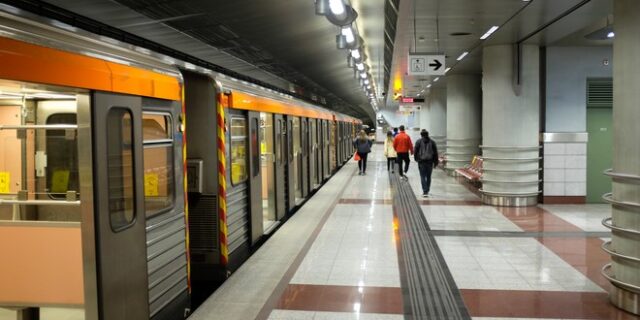 Μέσα Μεταφοράς: Πώς θα κινηθούν παραμονή Πρωτοχρονιάς και τις επόμενες ημέρες