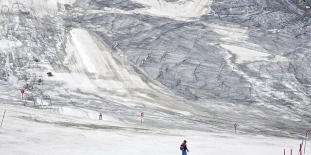 Αυστρία – Βίντεο: Η στιγμή που η χιονοστιβάδα καταπλακώνει τους 10 σκιέρ – Ζωντανοί όλοι