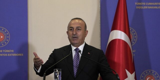 Τσαβούσογλου: “Ούτε κατά ένα μίλι δεν θα επιτρέψουμε επέκταση ελληνικών χωρικών υδάτων”