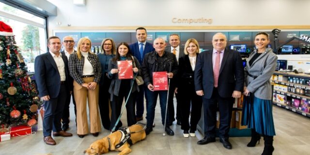 Ένα ακόμη βήμα για την προσβασιμότητα στην τεχνολογία κάνουν Κωτσόβολος, Alpha Bank και Εθνική Τράπεζα