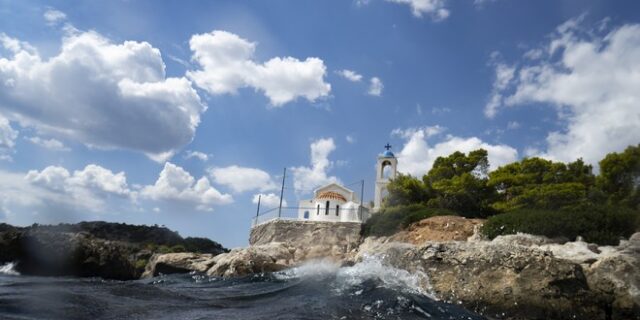 Εορτολόγιο: Ποιοι γιορτάζουν την Παρασκευή 7 Ιουλίου