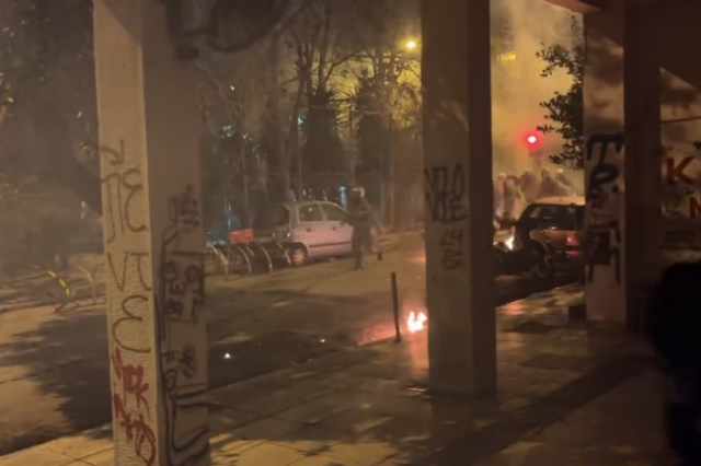 Δολοφονία Γρηγορόπουλου: Επεισόδια με μολότοφ σε Αθήνα και Θεσσαλονίκη