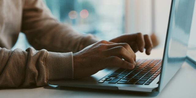ΕΡΓΑΝΗ ΙΙ: Πότε λήγει η προθεσμία για την ψηφιακή απογραφή του χρόνου εργασίας