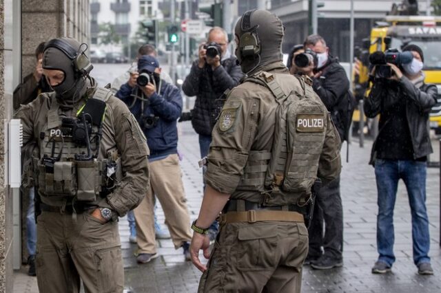 Γερμανία: Διώξεις για εσχάτη προδοσία σε ακροδεξιούς – Σχεδίαζαν ανατροπή της κυβέρνησης
