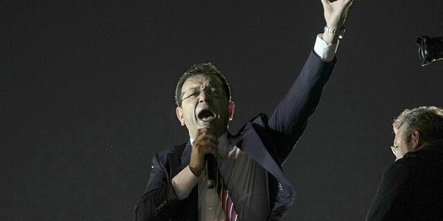 Εκρέμ Ιμάμογλου: Το αντίπαλο δέος στον Ερντογάν βρυχάται