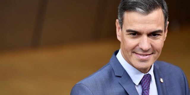 Ισπανία: Άγνωστοι έστειλαν επιστολή με εκρηκτικά στον Σάντσεθ