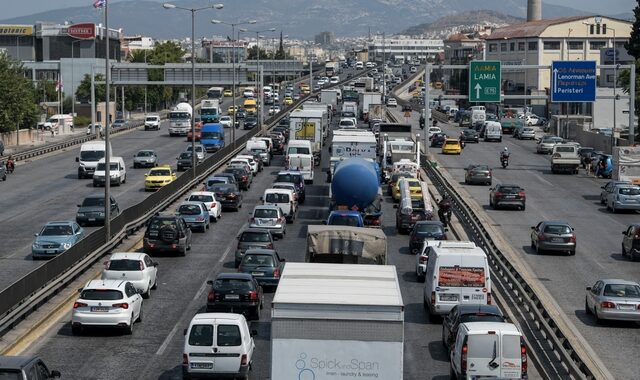 Κίνηση στους δρόμους: Προβλήματα σε Κηφισό και Κηφισίας – LIVE ΧΑΡΤΗΣ