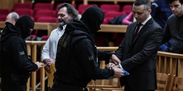 Δίκη Χρυσής Αυγής: Παραμένουν στην φυλακή Κασιδιάρης και Λαγός – Απορρίφθηκαν τα αιτήματα αναστολής έκτισης ποινής