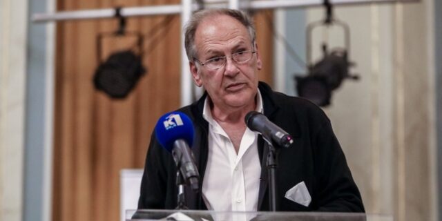 Κώστας Λαλιώτης: Το είναι και το φαίνεσθαι ενός Προέδρου