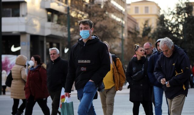Βασιλακόπουλος: Lockdown και μάσκες μείωσαν την ανοσία στους κοινούς ιούς