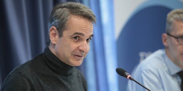 Μητσοτάκης: Εφάπαξ ενίσχυση 600 ευρώ σε αστυνομικούς και λιμενικούς