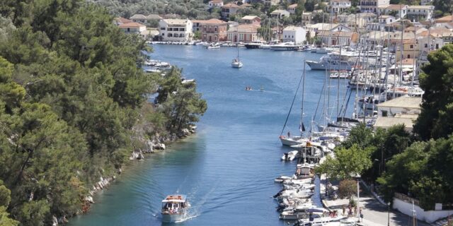 Maestro: Από πού πήραν το όνομά τους οι Παξοί