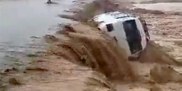 Ιορδανία: Πλημμύρες σαρώνουν τη χώρα – Εκκενώθηκε η Πέτρα