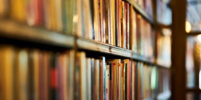 Ένα βιβλίο για τις καταβολές, τη συγκρότηση και τη λειτουργία της δημοκρατίας