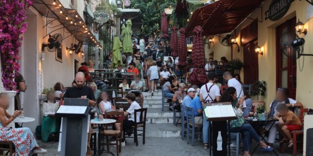 Μείωση φόρων και ενεργειακή στήριξη ζητά η εστίαση