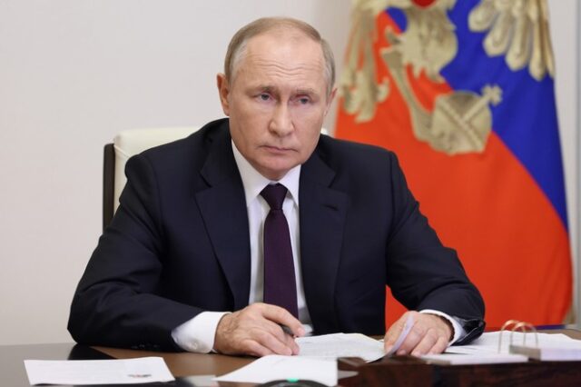 Πούτιν σε Σολτς: “Αναγκαίες  οι ρωσικές επιθέσεις σε ενεργειακές υποδομές”