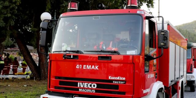Σέρρες: Σε ύφεση η φωτιά στο Αηδονοχώρι
