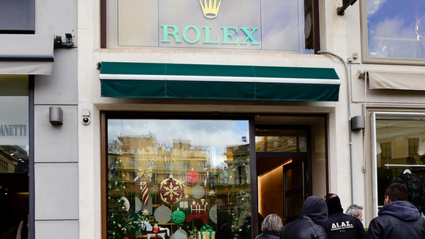 Ένοπλη ληστεία στη Rolex: Η λεπτομέρεια που θα κάνει δύσκολη την ζωή των ληστών