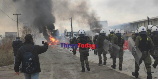 Θεσσαλονίκη: Επεισόδια με χημικά και πέτρες στον οικισμό Ρομά της Αγίας Σοφίας