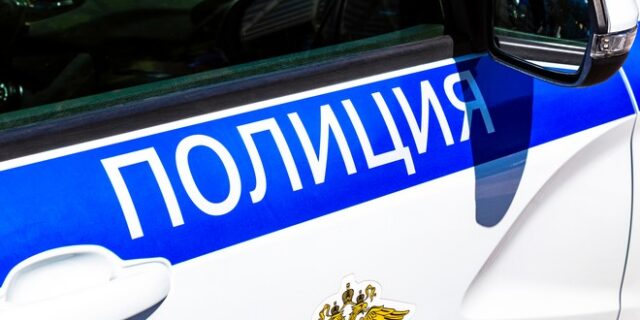 Ρωσία: Δύο χρόνια φυλακή στον πατέρα που έχασε την επιμέλεια της κόρης του λόγω αντιπολεμικού σκίτσου