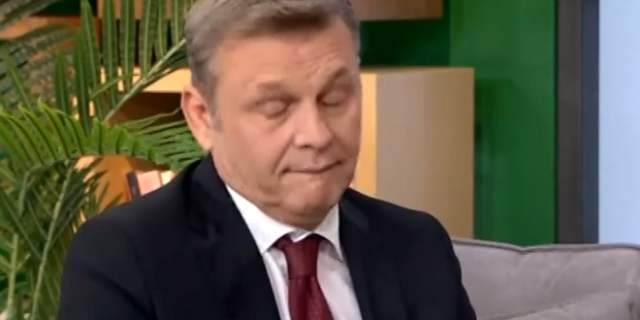 Γκλέτσος: “Με την καμία δεν θα βγάλουν το εγγόνι μου Αποστόλη – Είναι ξεφτίλα”