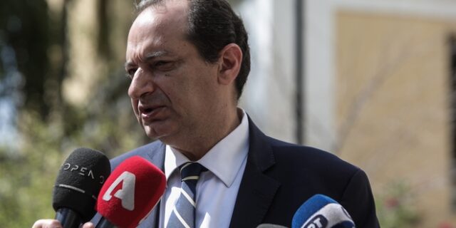 Σπίρτζης για πυροβολισμό 16χρονου: Μια ακόμη δολοφονική ενέργεια από ανεκπαίδευτους και επικίνδυνους “αστυνομικούς”