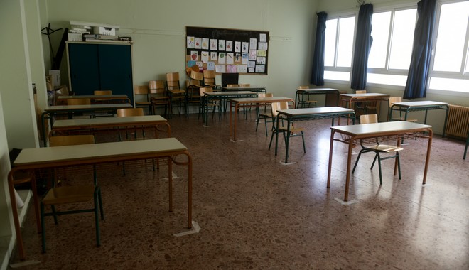 Σοκ στα Χανιά: 15χρονη μαθήτρια αποπειράθηκε να αυτοκτονήσει μέσα στο σχολείο