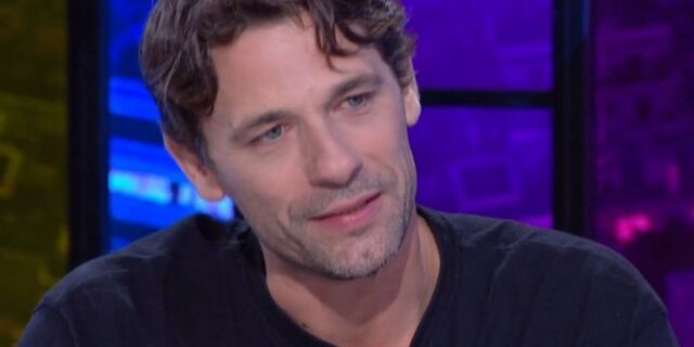 Αποστόλης Τότσικας: Εξομολογείται πώς η Ρούλα Ρέβη του “έσωσε” τη ζωή – “Με τράβηξε τελευταία στιγμή”