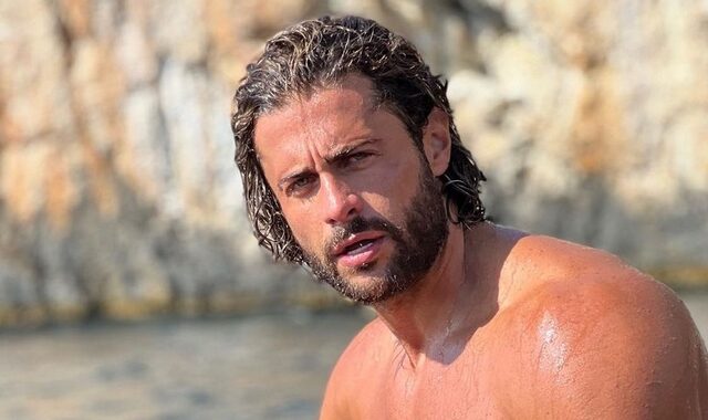 Survivor All Star: Ο Κωνσταντίνος Βασάλος τρολάρει την είσοδό του στο ριάλιτι με ξεκαρδιστικό βίντεο