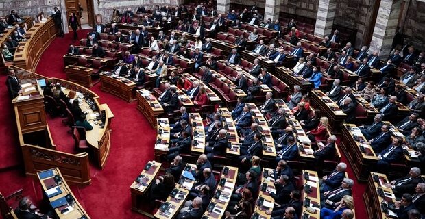 Έρχεται μπλόκο στο κόμμα Κασιδιάρη – Από Δευτέρα στη Βουλή νομοθετική ρύθμιση