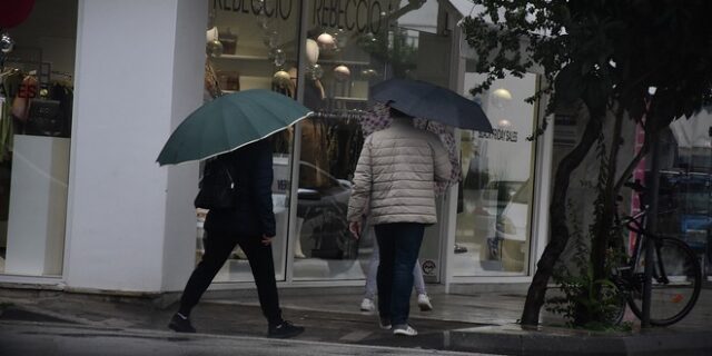 Καιρός: Βροχές και καταιγίδες από Τετάρτη – Πότε αλλάζει το σκηνικό