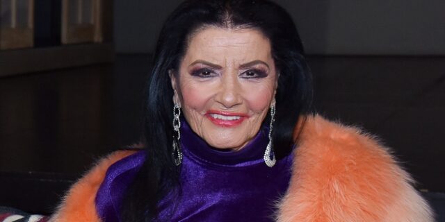 Ζωζώ Σαπουντζάκη: Αγνώριστη σε σπάνια φωτογραφία από τη δεκαετία του ’50