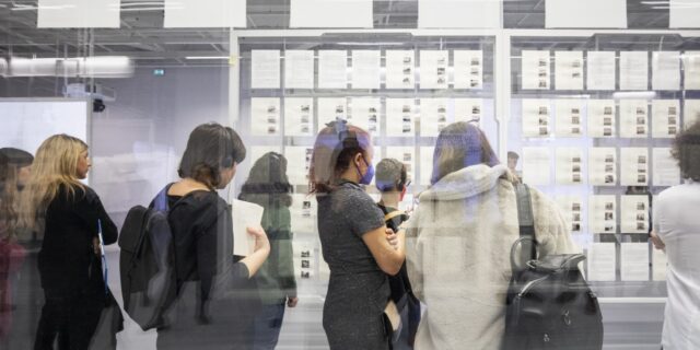 Μέσα στο ιδιοφυές σύμπαν του Κωνσταντίνου Δοξιάδη