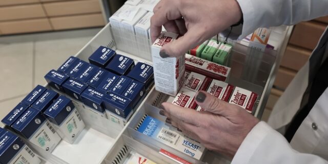 Ελλείψεις φαρμάκων: Τα 4 νέα μέτρα που λαμβάνει ο ΕΟΦ