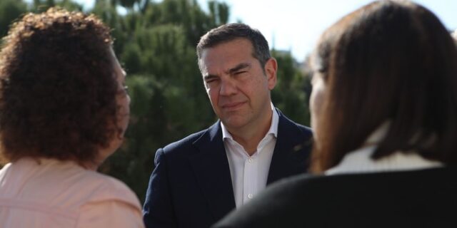 Τσίπρας για Γλυπτά του Παρθενώνα: “Δεν μπορείς να δανειστείς κάτι που σου ανήκει και σου το έχουν κλέψει”