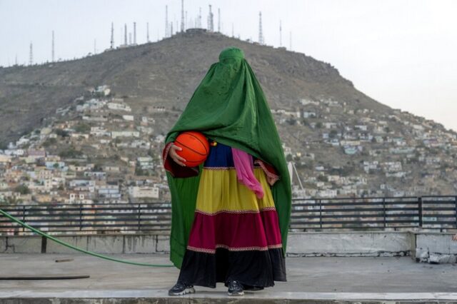 Αφγανιστάν: Αθλήτριες σηκώνουν το ανάστημά τους στο σκοτάδι των Ταλιμπάν