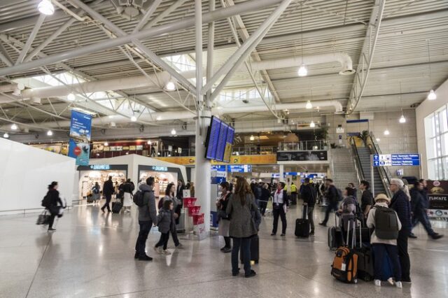 “Με το δεξί” η επιβατική κίνηση στο αεροδρόμιο Ελ. Βενιζέλος, ξεπέρασε το ρεκόρ του 2019