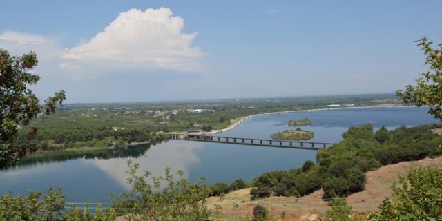 Βέροια: Τι λέει ο οδηγός ταξί που παρέλαβε την 29χρονη από το φράγμα – “Δεν κατάλαβα τίποτα, ήταν κανονική κούρσα”