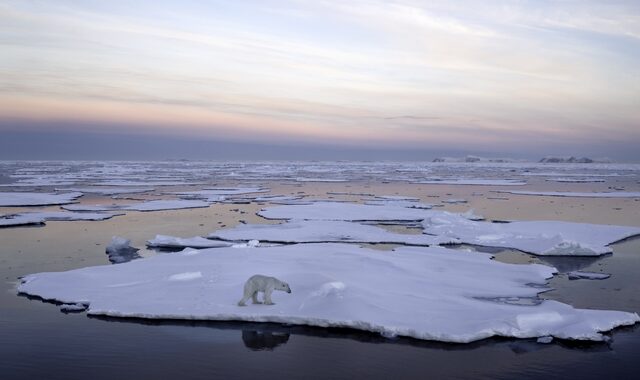 Ρωσία: Φουλάρει και για επέκταση της υφαλοκρηπίδας της στον Αρκτικό Ωκεανό