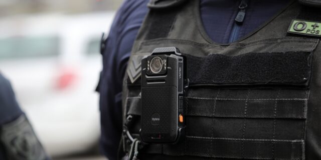 Ασπρόπυργος: Αστυνομικός δέχτηκε πυροβολισμό και σώθηκε από το αλεξίσφαιρο γιλέκο