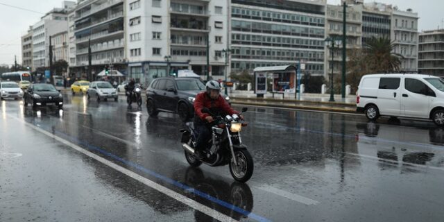 Καιρός: Τοπικές νεφώσεις με βροχές και σποραδικές καταιγίδες το Σάββατο