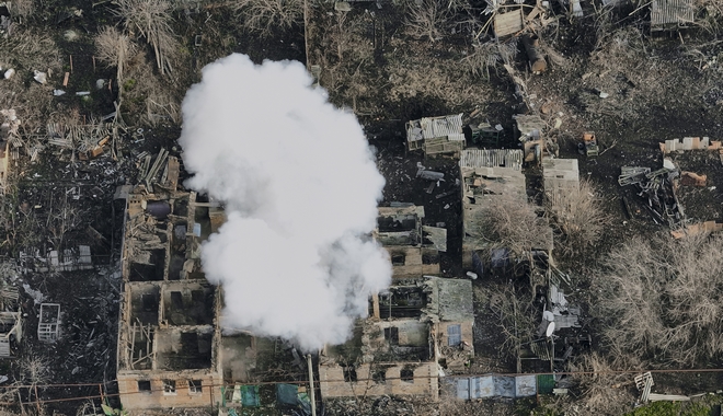Πόλεμος στην Ουκρανία: Βομβαρδισμοί στην πόλη Μπαχμούτ παρά την εκεχειρία