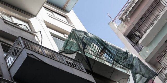Είστε σίγουροι πως δεν κινδυνεύει το δικό σας μπαλκόνι με κατάρρευση;