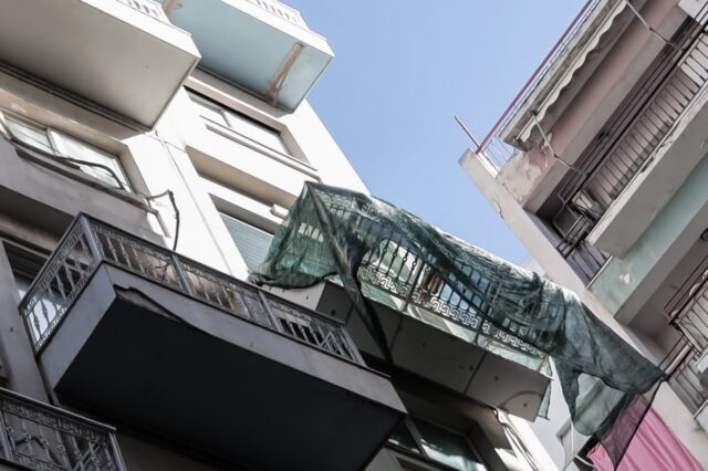 Είστε σίγουροι πως δεν κινδυνεύει το δικό σας μπαλκόνι με κατάρρευση;