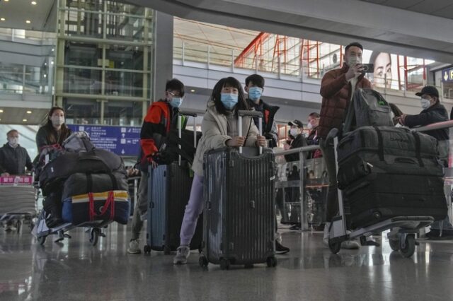 Κίνα: Τέλος στην καραντίνα για τους ξένους ταξιδιώτες παρά την έξαρση κρουσμάτων
