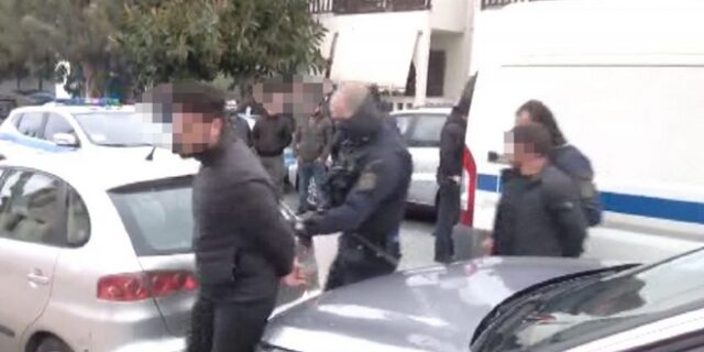 Ρέθυμνο: Ελεύθερος ο πατέρας του αστυνομικού – Απολογούνται οι τρεις