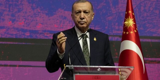 Ο Ερντογάν μπλοκάρει την ένταξη της Σουηδίας στο ΝΑΤΟ – “Μην περιμένει υποστήριξη”