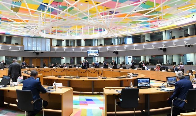 Eurogroup: Στο μικροσκόπιο το Σύμφωνο Σταθερότητας κι οι γαλλικές – ολλανδικές προτάσεις για πλαφόν στις τιμές ενέργειας