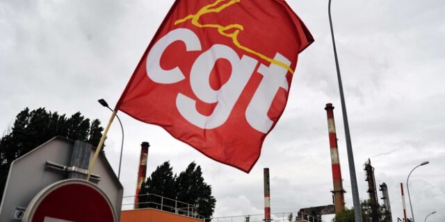 Γαλλία: Προς πολυήμερη απεργία στα διυλιστήρια