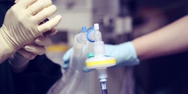 Θεσσαλονίκη: Ποινική δίωξη για ανθρωποκτονία με δόλο σε βάρος των ψευτογιατρών